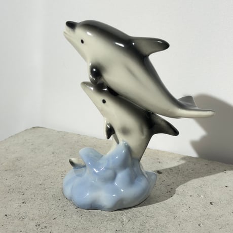 Porcelain Dolphin Objet