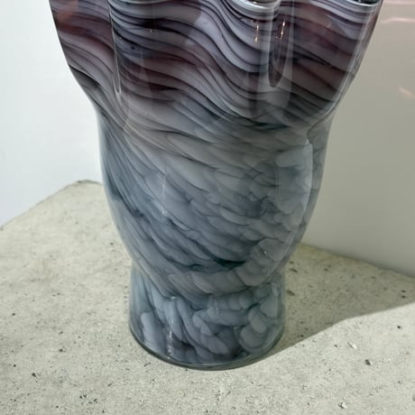 Ruffle Glass Vase