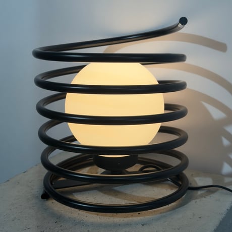 Spring Ball Lamp