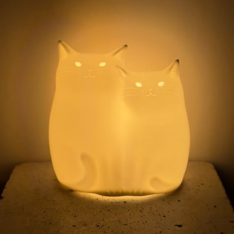 Twin Cat Lamp