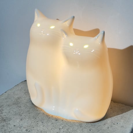 Twin Cat Lamp