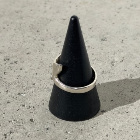 Whale Tail Ring