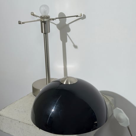 Black Dome Glass Lamp