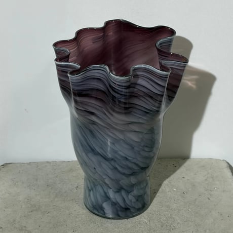 Ruffle Glass Vase