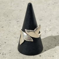 Whale Tail Ring