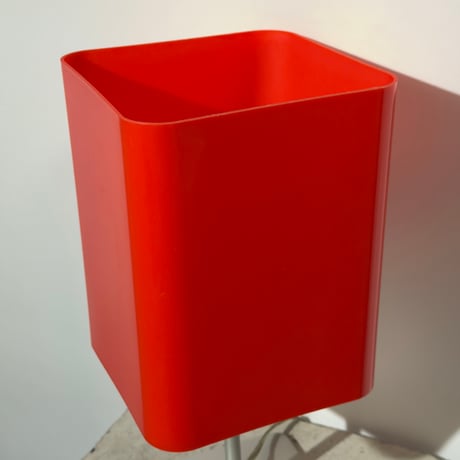 Red Cube Stand Lamp
