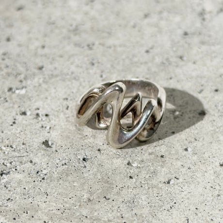 Modern Wave Ring