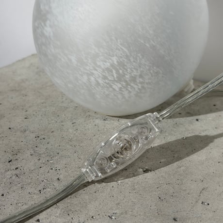 White Planet Lamp