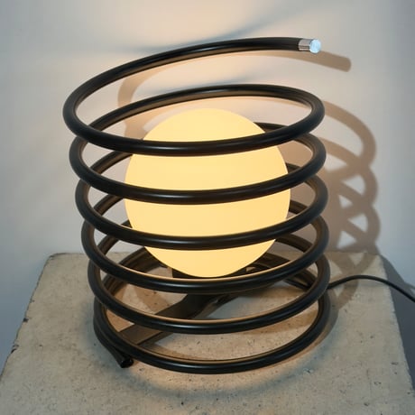 Spring Ball Lamp