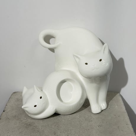 Twin Cats Object