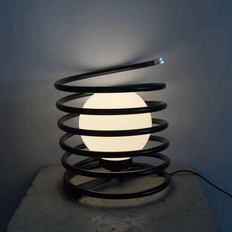 Spring Ball Lamp