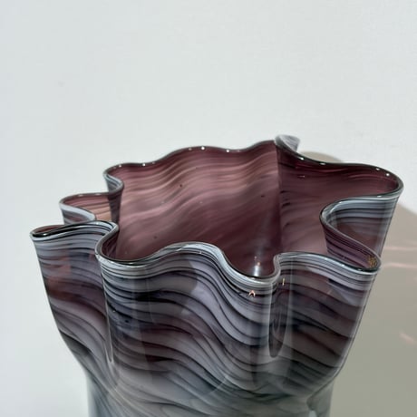 Ruffle Glass Vase