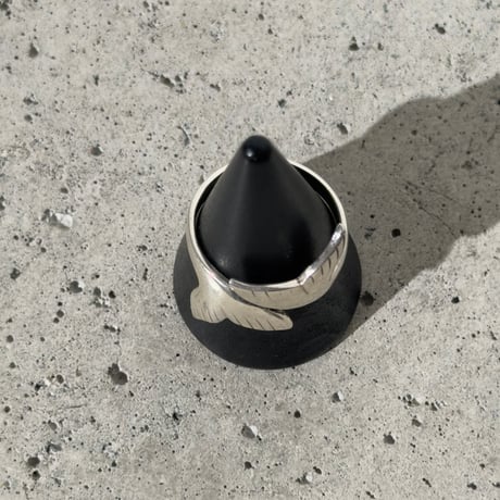 Whale Tail Ring