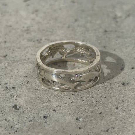 Swim Dolphin Ring