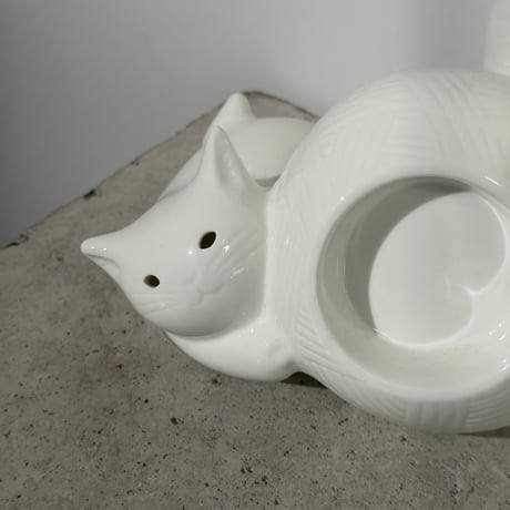 Twin Cats Object