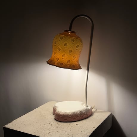Flower Heart Table Lamp