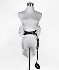 《拘束リボンコルセット帯》WHITE