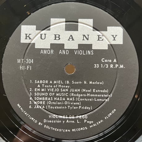 Orquestra Violiness De Pego  / Amor And Violins