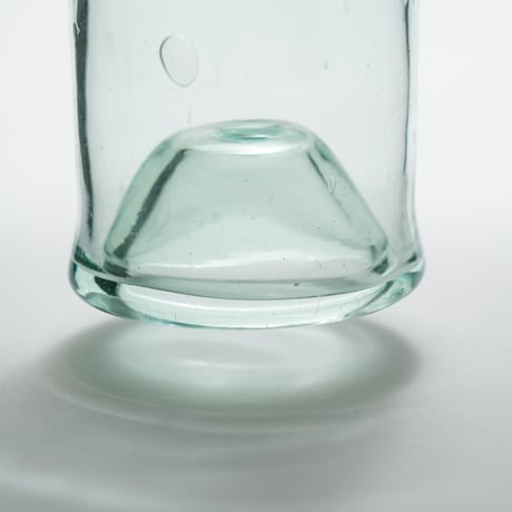 Nuutajarvi｜19th century｜glass bottle H19.5cm