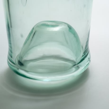 Nuutajarvi｜19th century｜glass bottle H19.5cm