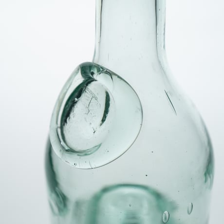 Nuutajarvi｜19th century｜glass bottle H19.5cm