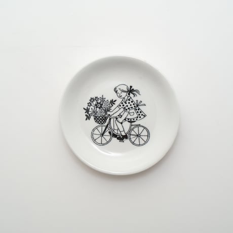 Arabia｜Emilia｜girl｜plate 9.5cm