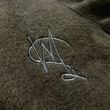 Cut Off 1B Cardigan With Signature(NEEDLE SHAGGY MOHAIR)OLIVE