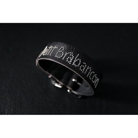 30mm Original Studs Playful Font Leather Collar