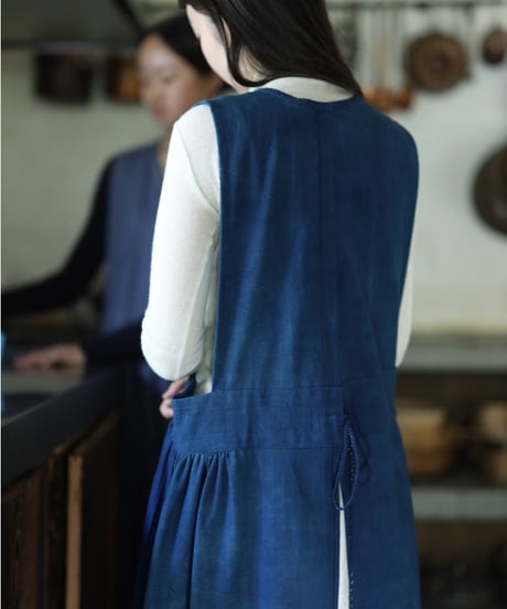 25_エプロンドレス size2 Lenten people handwoven cotton (indigo o dyed)