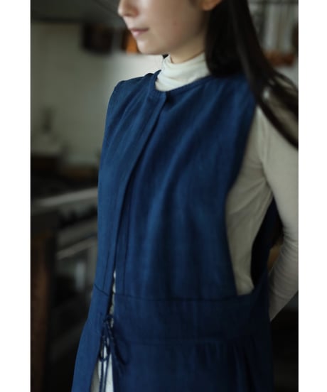 25_エプロンドレス size2 Lenten people handwoven cotton (indigo o dyed)