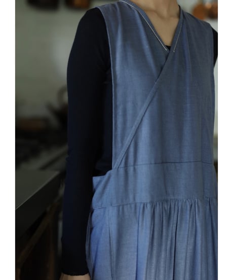 41. エプロンドレス size2