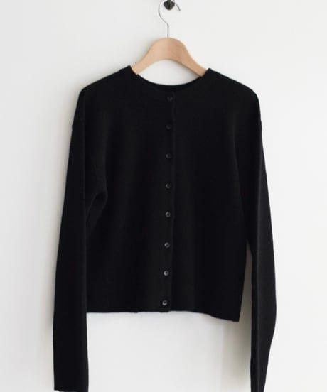 EMMACULATE/CREW NECK CARDIGAN