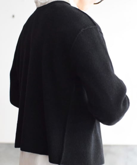 EMMACULATE/CREW NECK CARDIGAN