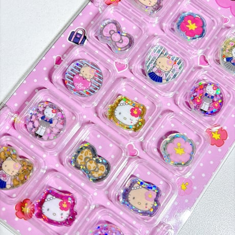 【クリスタルシール】《サンリオ/ハローキティ（ギャル）》 おはじきシール