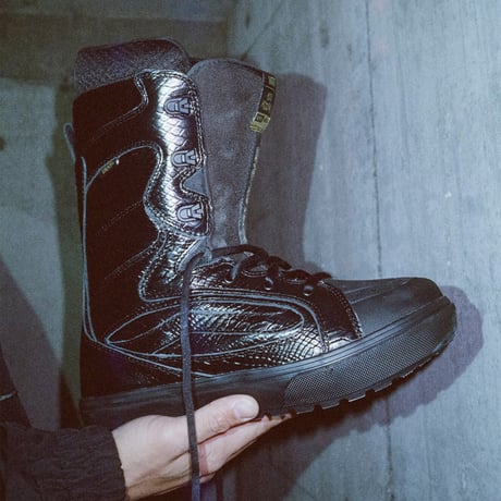 26-27 VANS SNOWBOARD BOOTS Ryo Aizawa SUPER STANDARD BLACK/SNAKE