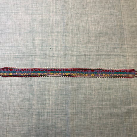ヘッドバンド　ハットベルト　ビーズ付き　サイズ4cmＸ77cm