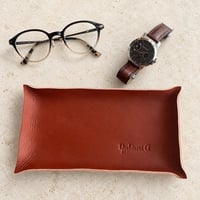 【新商品・在庫限りの限定価格】名入れ込み｜レッドブラウンの本革レザートレイ｜メガネ・時計・鍵置き｜誕生日ギフト