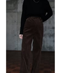 BISOWN / MIXED-WALE CORDUROY NOTUCK SLACKS(BROWN)
