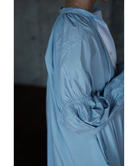 Pau thongvird / Harika(Light Blue/White)