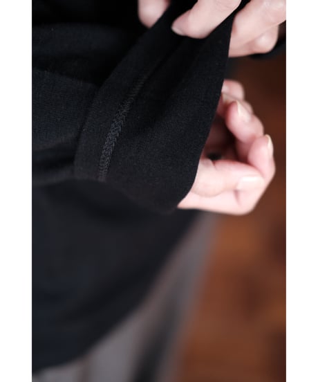 LIFiLL / Super200's Wool Longsleeve Tee(Black)