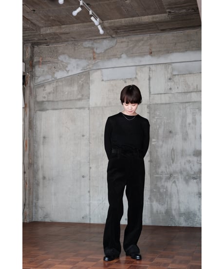 BISOWN / MIXED-WALE CORDUROY NOTUCK SLACKS(BLACK)
