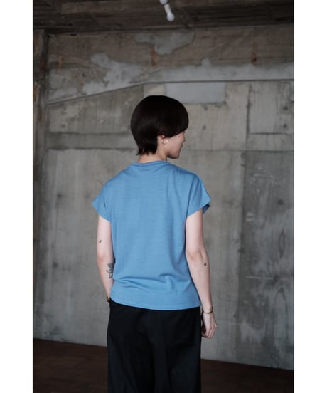 LIFiLL / Woolish French Sleeve Tee(Blue)