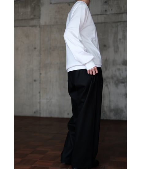 LIFiLL / Cottony Longsleeve Tee(White)
