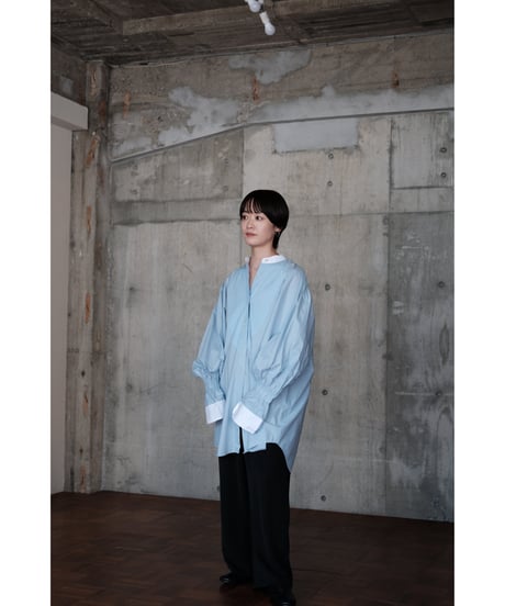 Pau thongvird / Jaya(Light Blue/White)