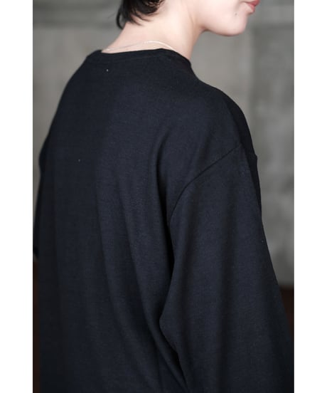 LIFiLL / Super200's Wool Longsleeve Tee(Black)