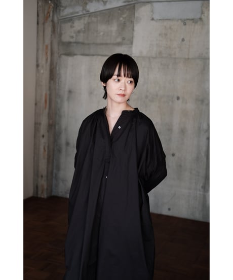 Pau thongvird / Harika(Black)
