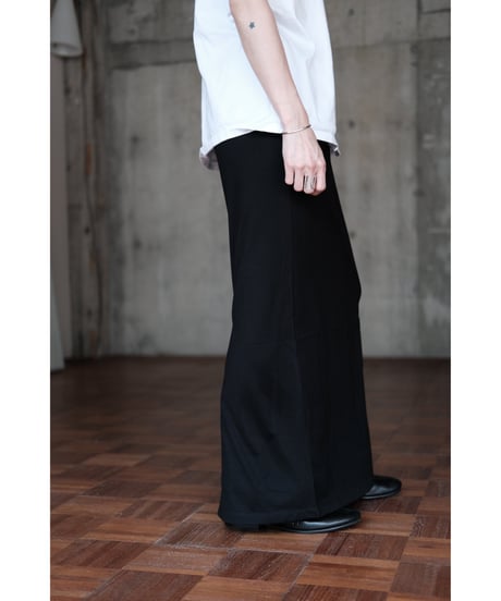 LIFiLL / Cottony Long Skirt(Black)