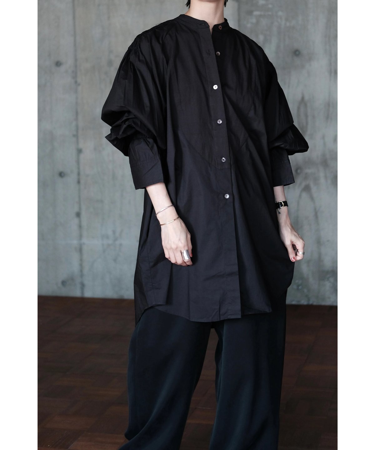 Pau thongvird / Jaya(Black) | PARK