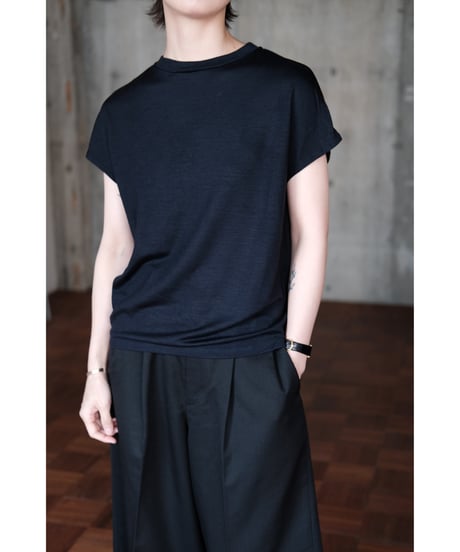 LIFiLL / Woolish French Sleeve Tee(Navy)