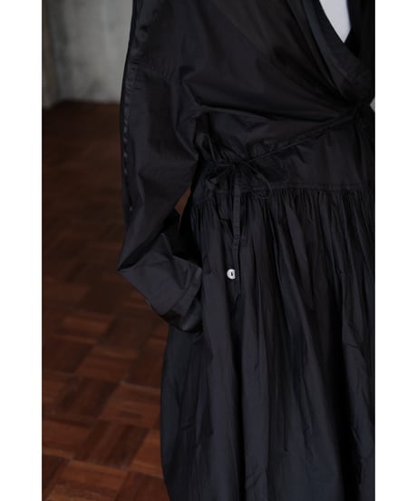 Pau thongvird / Aarti(Black)